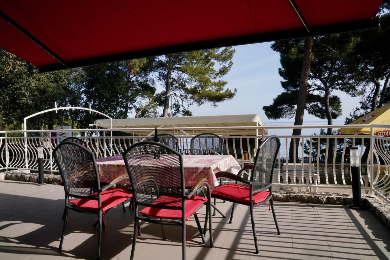 Sesar Apartments Krk - No. 1 Iva Krk Town Extérieur photo